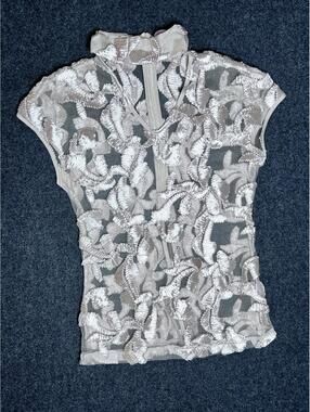 Rose Tree Gold Ruffle  Mesh Sleeveless Top Read For Measurements. Beautiful